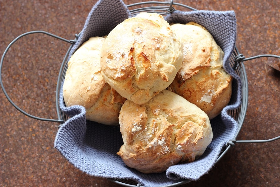 Schnelle Joghurtbrötchen - in 25 Minuten auf dem Tisch, super fürs Sonntagsfrühstück