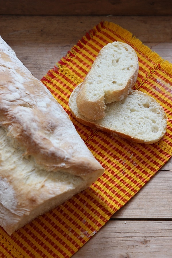 Ciabatta - ein perfektes Baby Brot aus Weizenmehl