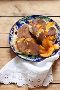 Pfannkuchen mit Pfirsichen und Kokosmehl - tolles BLW Rezept für breifrei Esser und baby-led weaning Frühstück