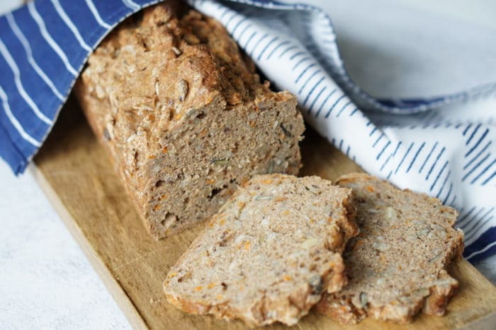 Vollkorn Körner Brot für die Louwen Diät