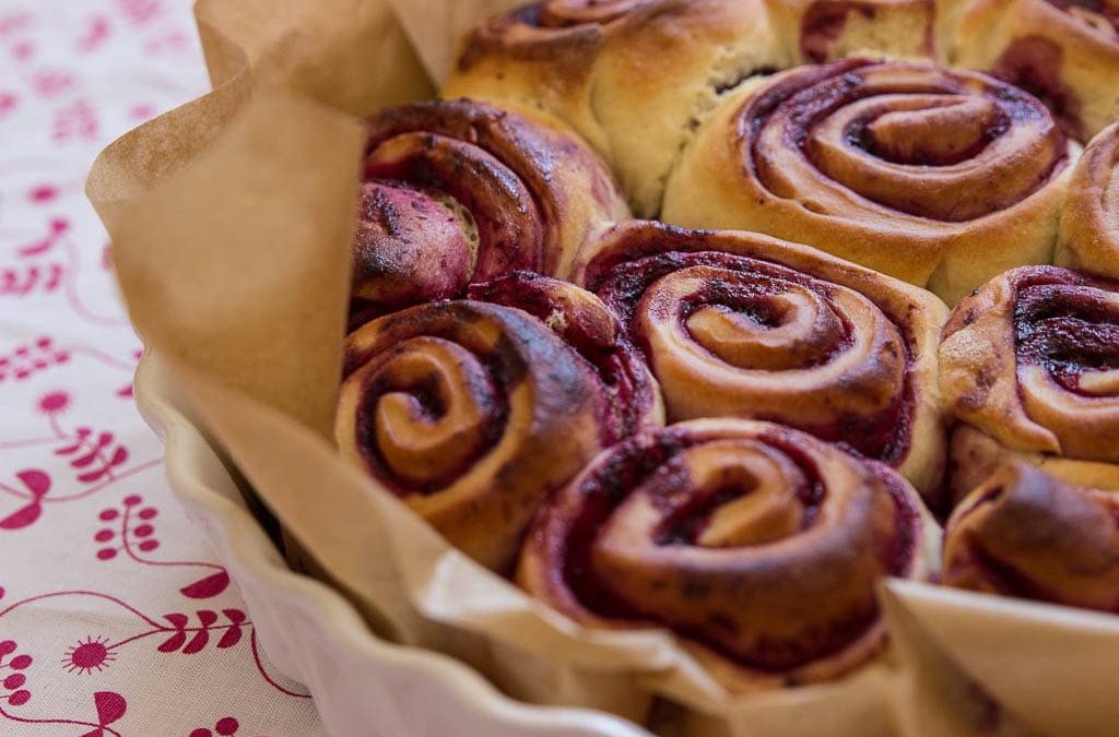 Kuchen ohne Zucker – Beerenschnecken ganz einfach selber backen
