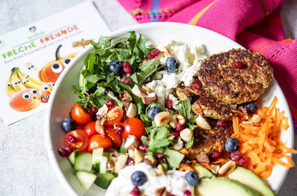 [Anzeige] Kochrezepte fürs Wochenbett – mein Mann kocht mit den Freche-Freunde-Produkten