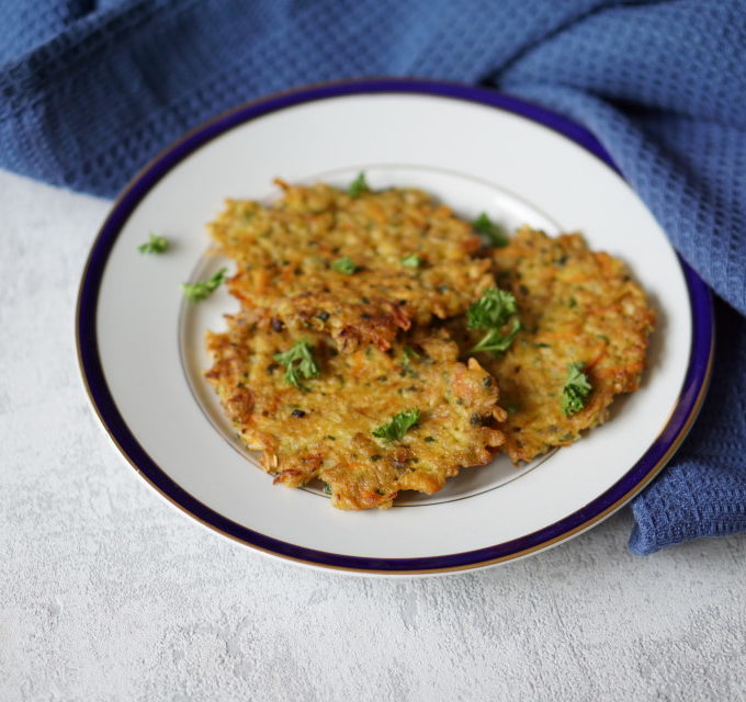 Haferplinsen: ein leckeres Kinderrezept mit Haferflocken und Möhren