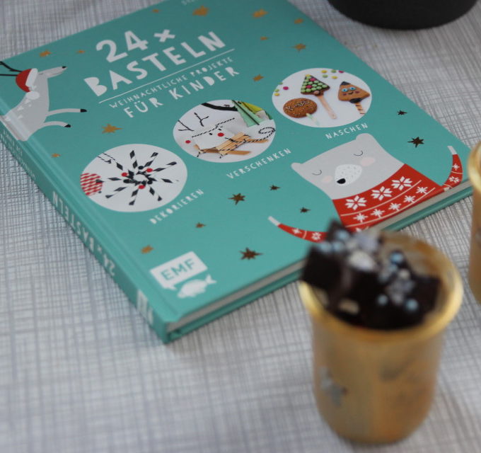 24 x Basteln von Stefanie Möller von Cuchikind und zuckerfreie Schokolade in sternform - Basteln mit Kidnern für Weihnachten
