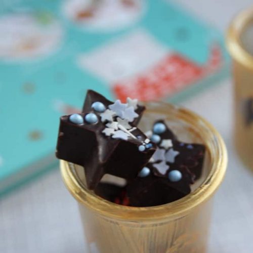 zuckerfreie Schokolade selber machen - eine tolle Geschenkidee für Weihnachten sind Plätzchen Schokolade und Selbstgemachtes