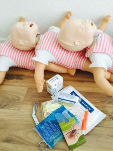 Erste Hilfe für Babys - Erst Hilfe Kurse für Babys und Kleinkinder in Hamburg mit Juliane Kux - auf Notfälle im Alltag reagieren können