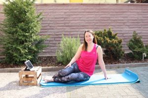 Kleine Entspannungsinseln im stressigen Mamaalltag mit Yoga, Atemübungen und Kräftigung des Beckenbodens