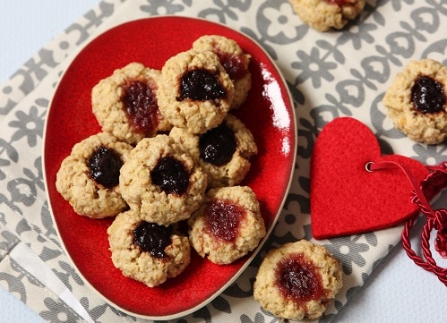 Glutenfreie Plätzchen ohne Zucker – Husarenkrapfen backen in der Weihnachtszeit