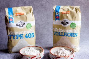 Weizenmehl Type 405 und Weizenvollkonmehl - was bedeuten die unterschiedlichen Zahlen auf der Mehlverpackung?
