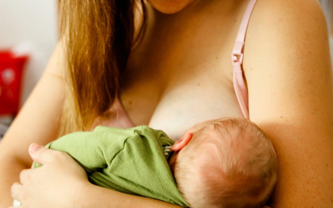 Wie lange stillen – ab wann braucht das Baby Beikost?