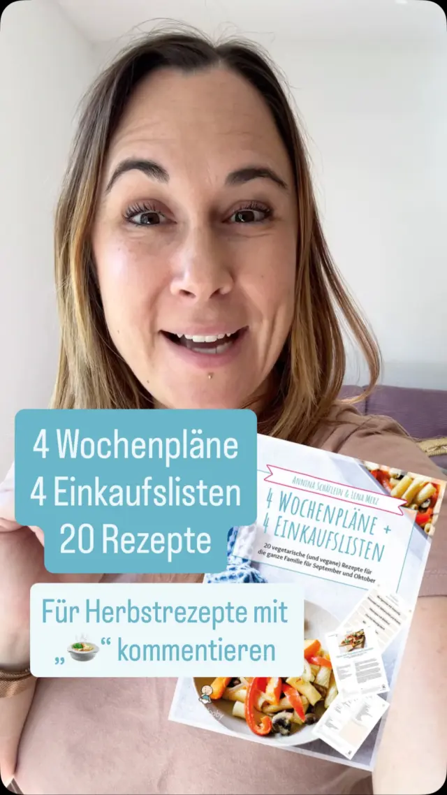 Saisonal. Einfach. Für die ganze Familie. 🍂🍽️
Kennst du das?
Du stehst im Supermarkt, dein Kopf ist leer und eigentlich hast du null Ideen, was du kochen sollst.
Und dann bitte etwas, das dem Baby schmeckt, dem Kleinkind taugt – und du selbst auch gerne isst. 😅
Genau dafür haben wir unseren Wochenplan für September & Oktober entwickelt!
Ein Plan, der dir nicht nur Zeit und Nerven spart, sondern auch:
✨ auf saisonale Zutaten setzt
✨ familienfreundliche & breifreie Rezepte liefert
✨ den Einkauf vereinfacht (inkl. Liste!)
✨ dich inspiriert, statt zu überfordern
✨ auch bei wenig Zeit funktioniert
Und das Beste: Alle Rezepte sind für die ganze Familie geeignet – vom Beikostbaby bis zu den Großen. Kein Extra-Kochen, kein Kopfzerbrechen.
Hol dir jetzt den Plan und bring entspannte Herbstküche in deinen Alltag.
Den Link bekommst du direkt mit „🍲“ in dein Postfach :)
#wochenplan #breifrei