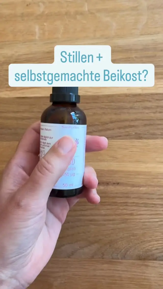 Wusstest du, dass Babys und Kleinkinder einen eigenen Bedarf an Jod haben – der über die Ernährung allein oft nicht gedeckt werden kann?
📌 Jod ist ein essentielles Spurenelement – wichtig für:
🧠 die Gehirnentwicklung
🦋 die Schilddrüsenfunktion
📈 das gesunde Wachstum
▶️ Der Bedarf liegt bei
👶 80 µg pro Tag für Babys
🧒 100 µg pro Tag für Kleinkinder
Doch: Über Fisch, Milchprodukte & Co. ist dieser Bedarf bei Babys kaum erreichbar – insbesondere, wenn wenig bis kein Fisch gegessen wird oder Jodsalz noch nicht genutzt wird (wie meist im Beikostalter).
💡 Wir empfehlen, sich mit dem Thema Jod-Supplementierung aktiv auseinanderzusetzen – ganz individuell & verantwortungsbewusst.
Du möchtest wissen, welches Jodpräparat wir persönlich empfehlen und wie man es einfach dosieren kann?
Kommentiere „🩸“ und wir schicken dir den Link direkt per DM!
Anzeige da Produktempfehlung ☺️
#jodfürbabys #beikostwissen #babyernährung #spurenelemente #mikronährstoffe #breifrei #beikoststart #kinderernährung #jodsupplement #elternwissen #breifreibaby