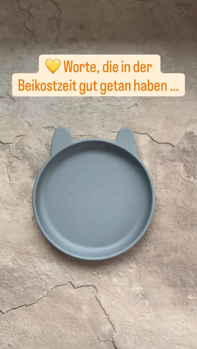 13.11. ist Weltfreundlichkeitstag – und wir wollen ihn mit euch feiern! 💛

Die Beikostzeit ist aufregend – aber auch emotional. Zwischen Unsicherheiten, vielen Meinungen und ersten Herausforderungen kann schon ein einziger Satz den Unterschied machen.
‌
🫶 Worte, die stärken.
💬 Sätze, die Halt geben.
👶 Botschaften, die im Herzen bleiben.
‌
👉 Was war der eine Satz, der dir in deiner Beikostzeit gut getan hat?

Vielleicht kam er von deiner Hebamme, einer Freundin, deinem Partner oder sogar von deinem Kind selbst.

Teile ihn mit uns in den Kommentaren – vielleicht ist er genau das, was heute eine andere Mama lesen muss?

Verlinke gerne auch eine Mama, die so einen Satz unbedingt mal hören muss um sie zu stärken! :)
‌
#freundlichkeitstag #elternsupport #beikoststart #dubistnichtallein #breifreibaby #emotionaleunterstützung